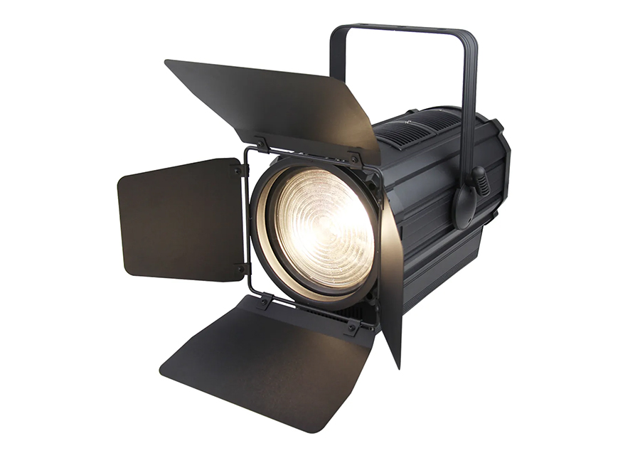 Fresnel-LED-zoom-300W-01